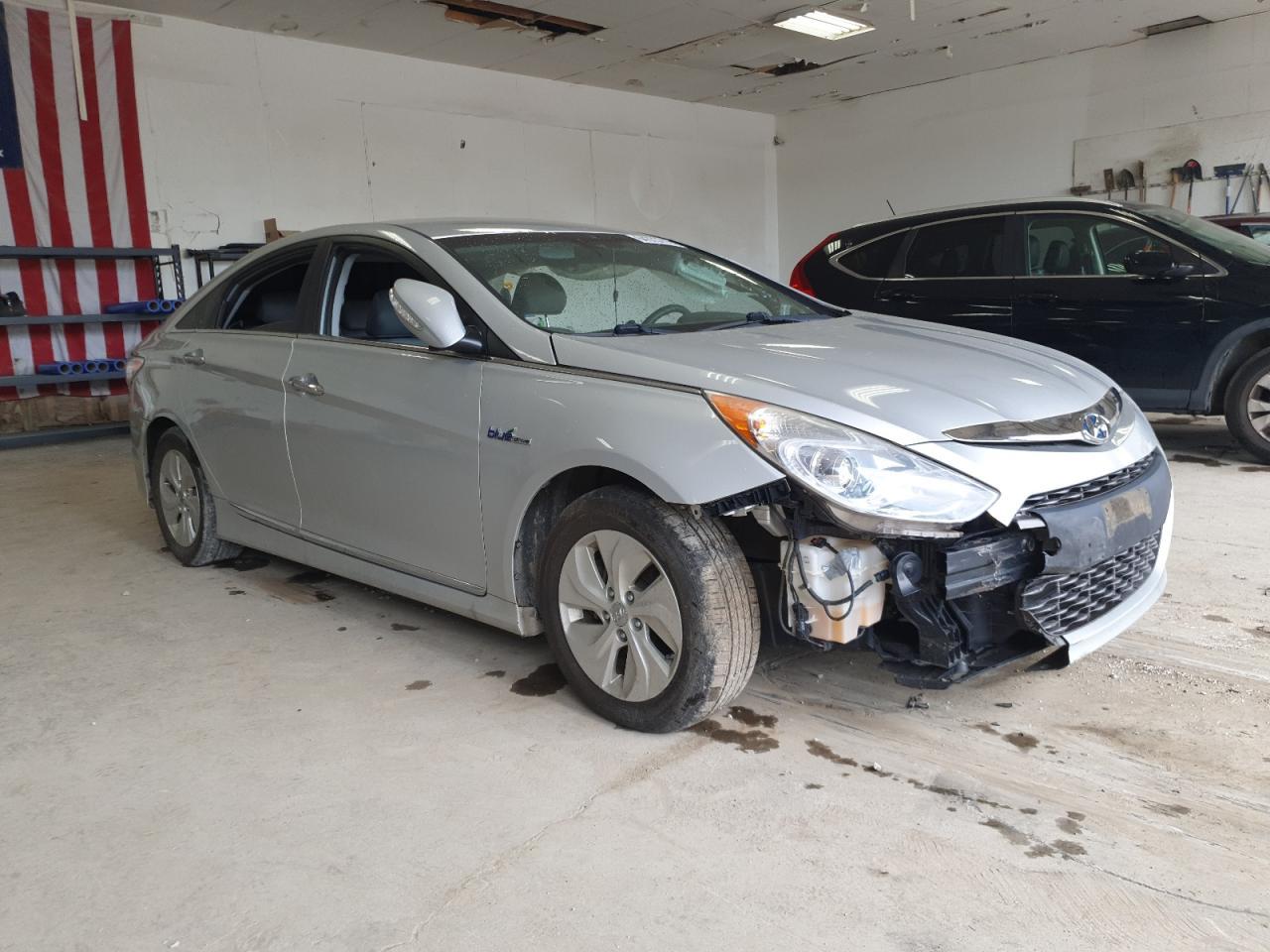 2015 Hyundai Sonata Hybrid - Фото 4