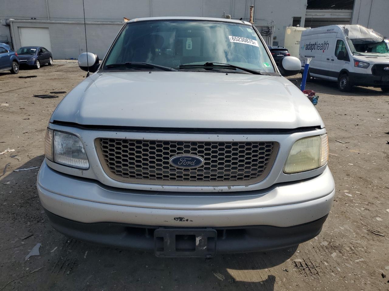 2003 Ford F150 - Image 5