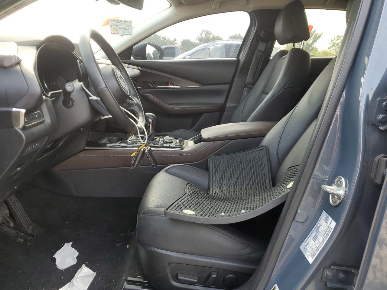 2023 Mazda Cx-30 Premium - Image 7