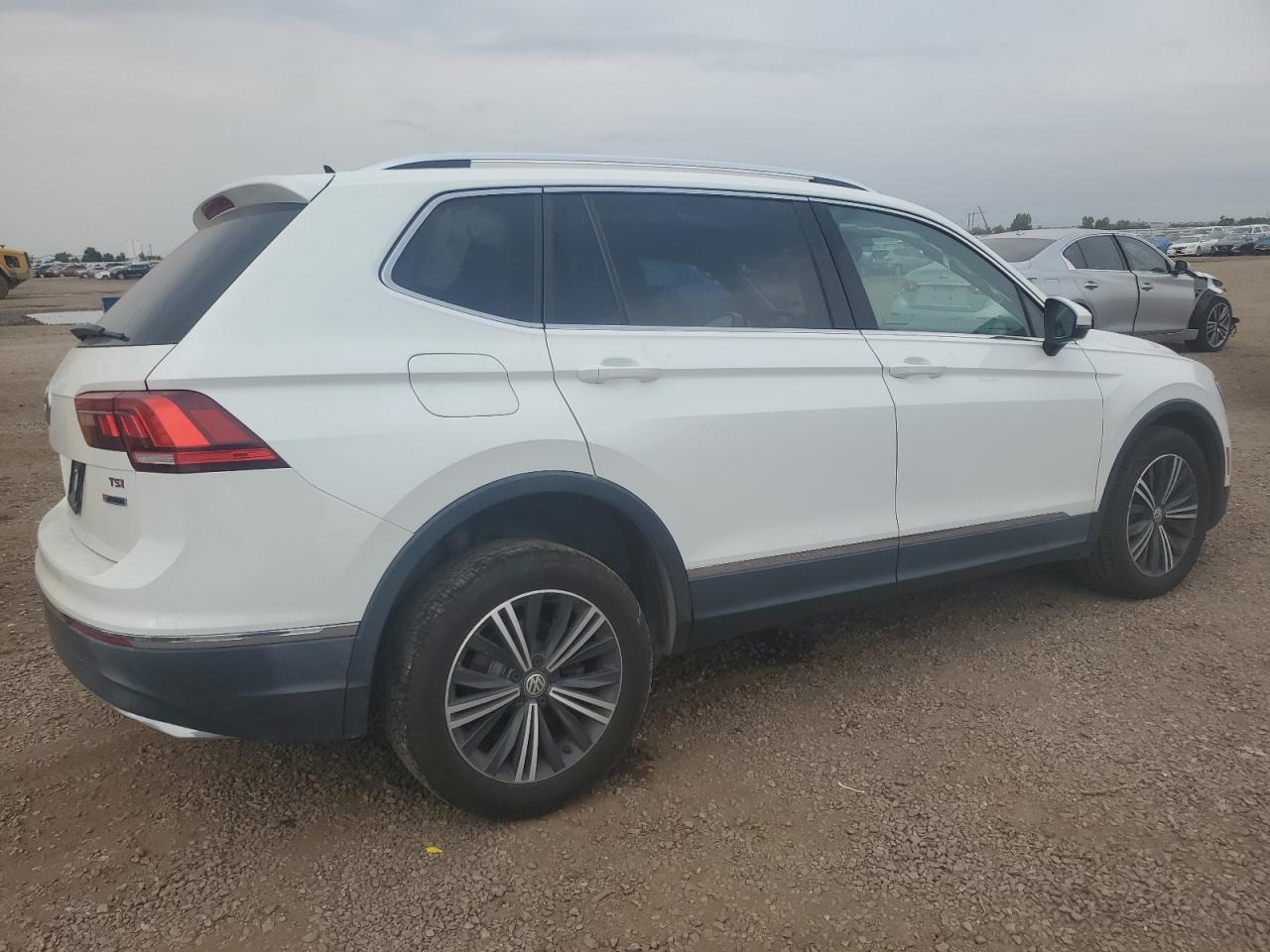 2018 Volkswagen Tiguan Se - Фото 3