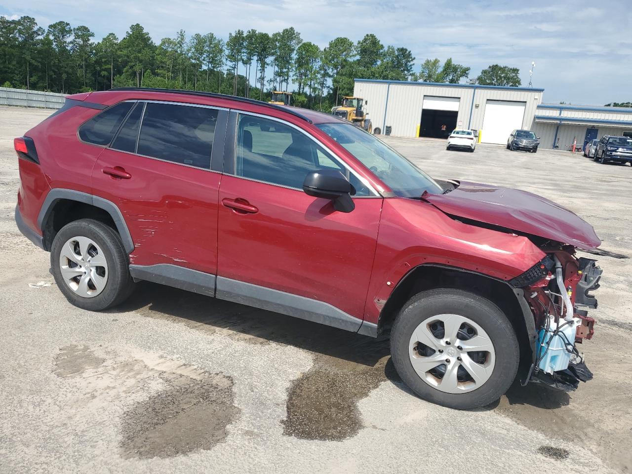 2020 Toyota Rav4 Le - Image 4