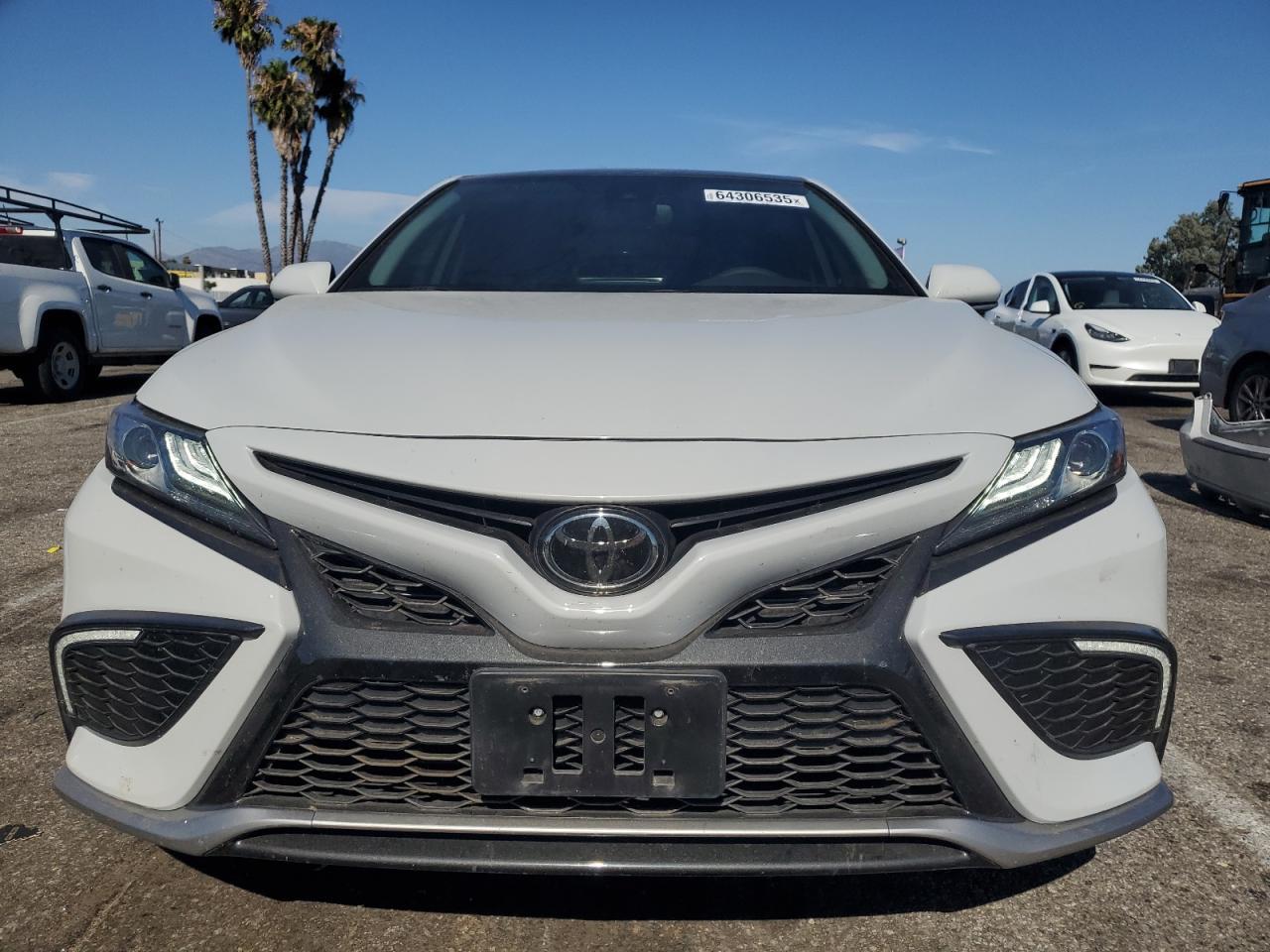 2023 Toyota Camry Xse - Фото 5
