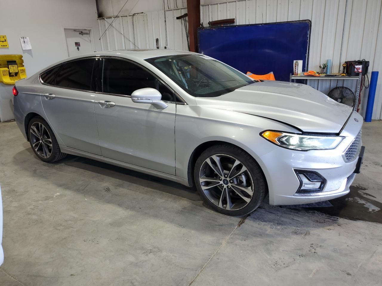 2019 Ford Fusion Titanium - Image 4