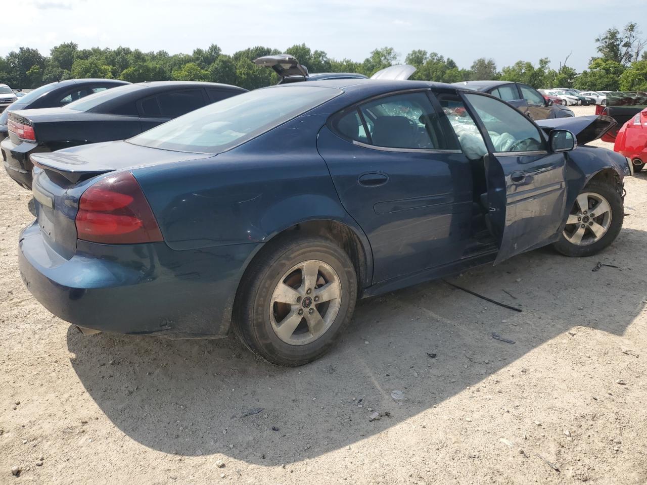 2005 Pontiac Grand Prix - Фото 3