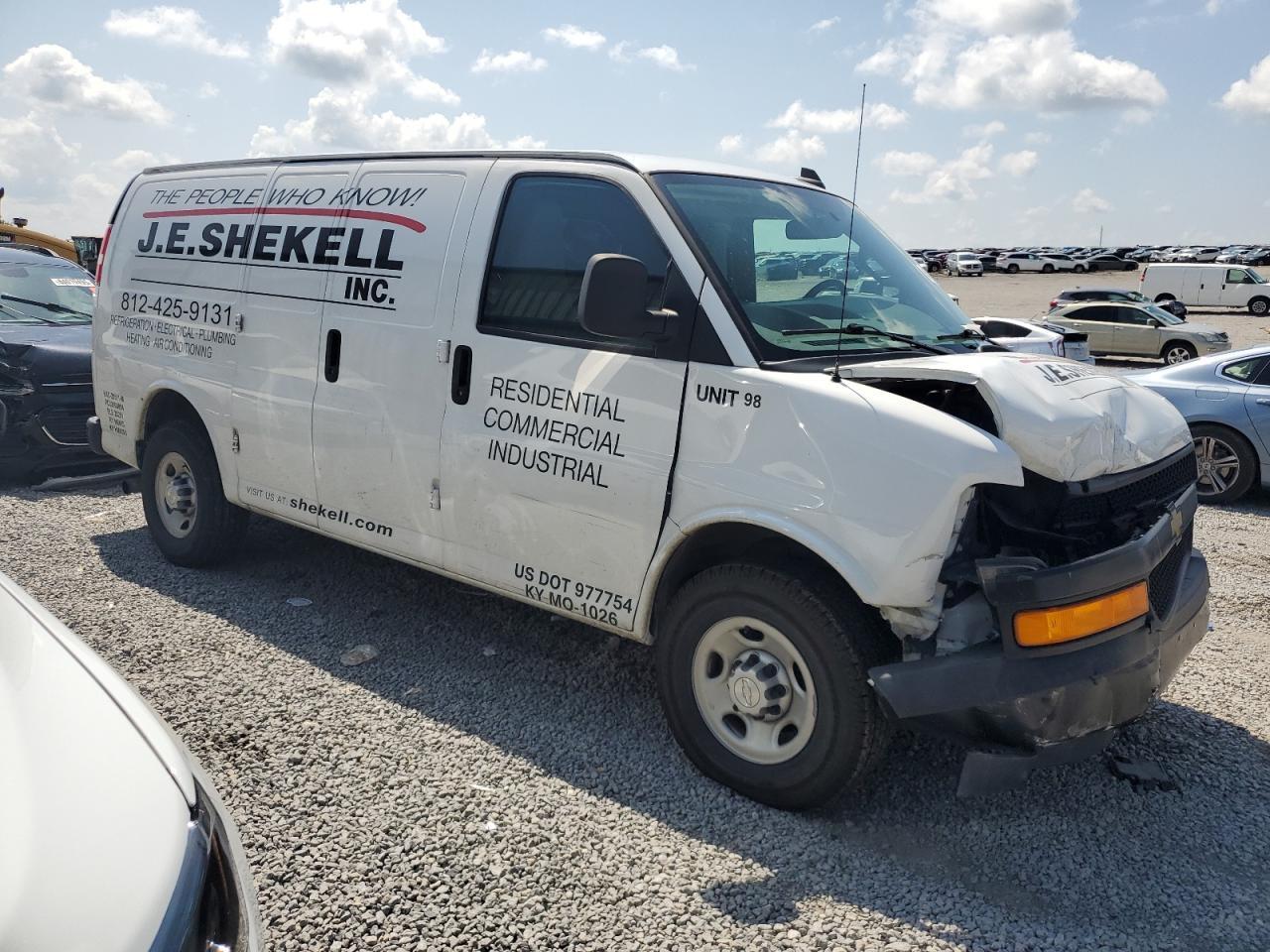 2018 Chevrolet Express G2500 - Image 4