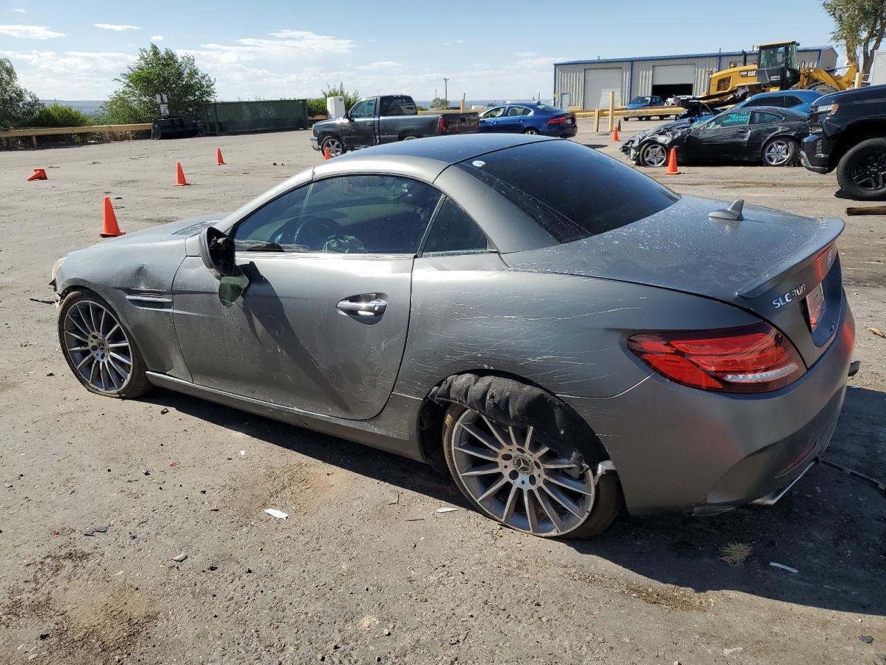 2017 Mercedes-Benz Slc 300 - Фото 2