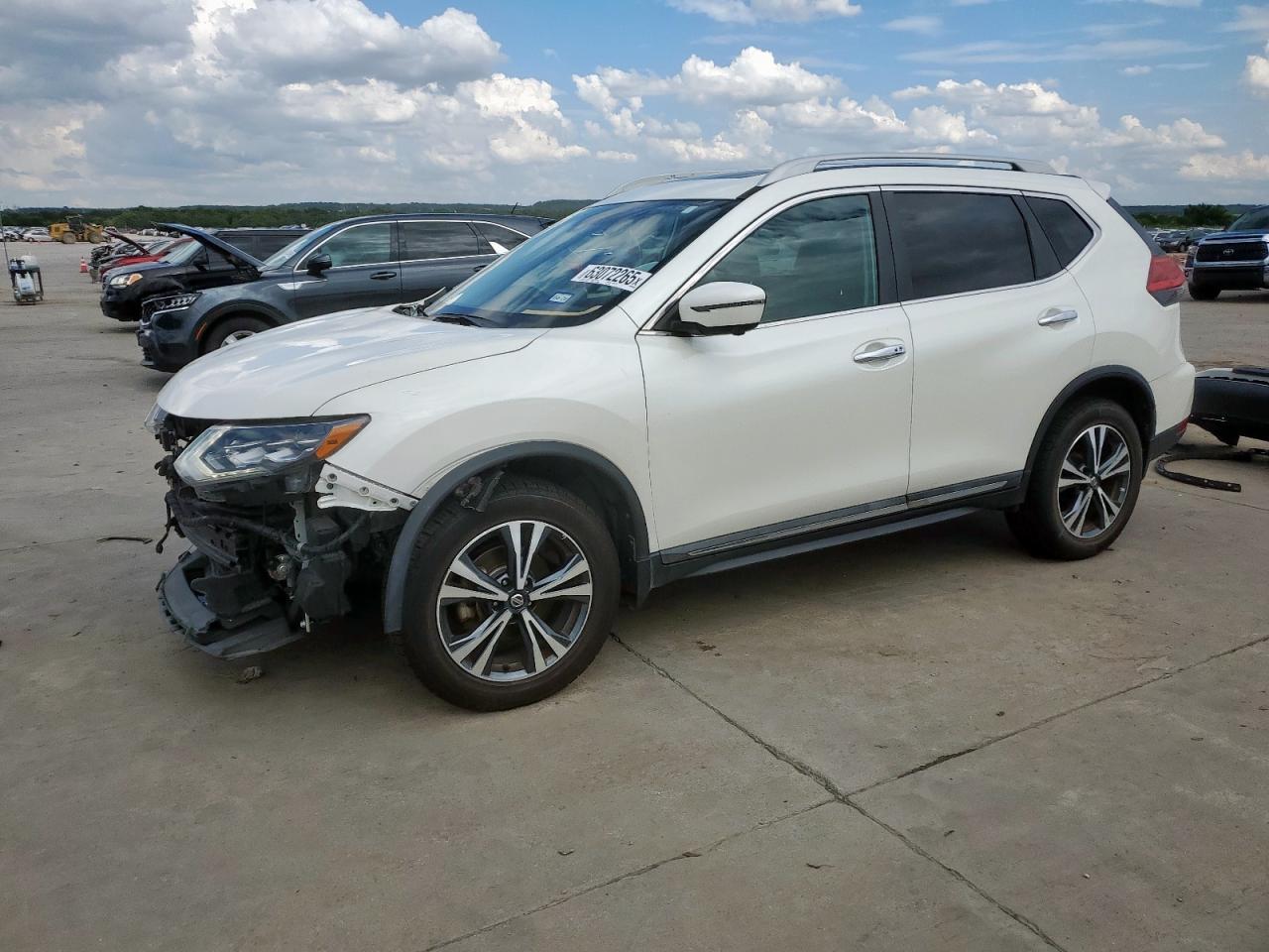 2017 Nissan Rogue Sv