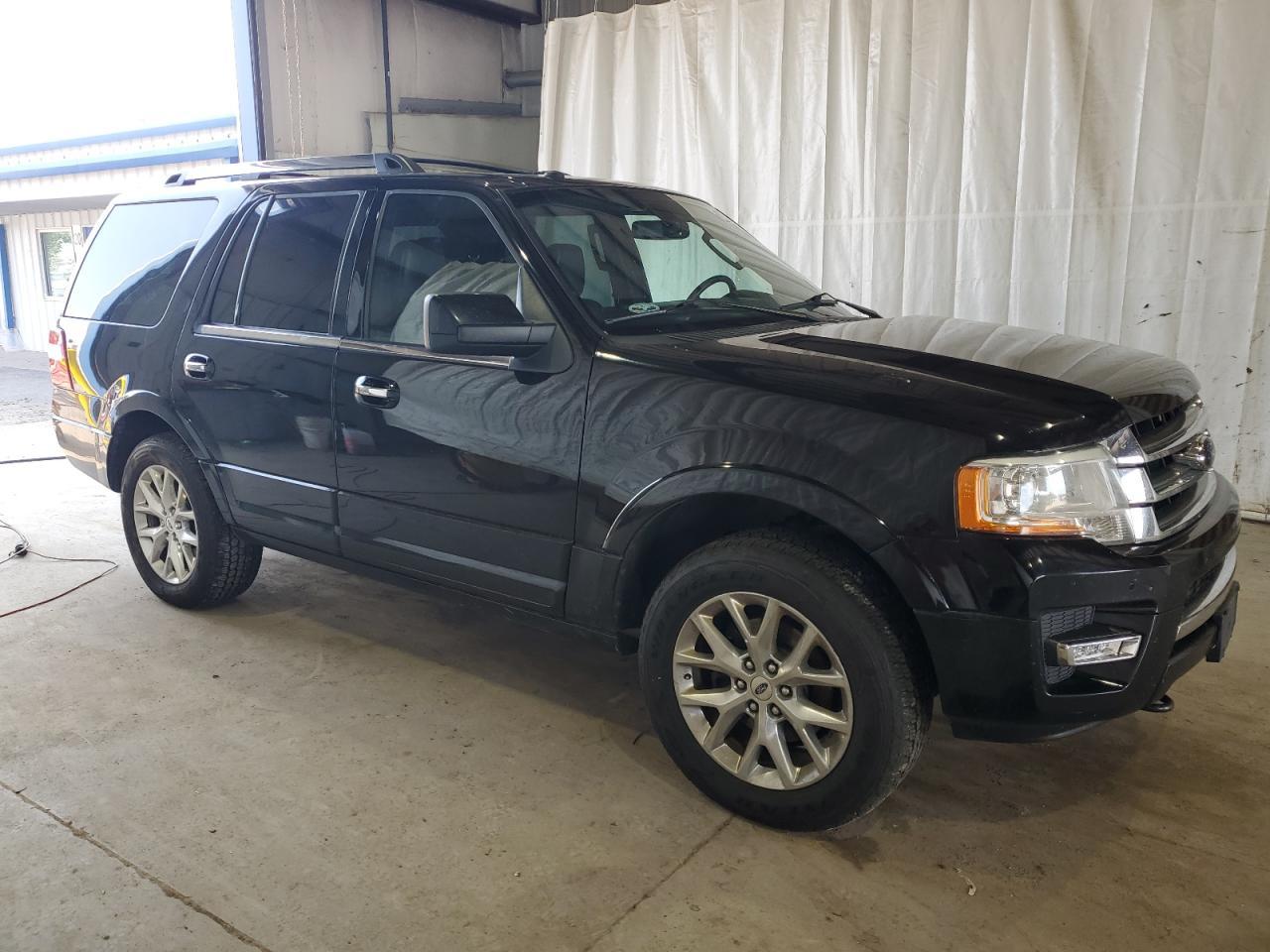 2017 Ford Expedition Limited - Image 4