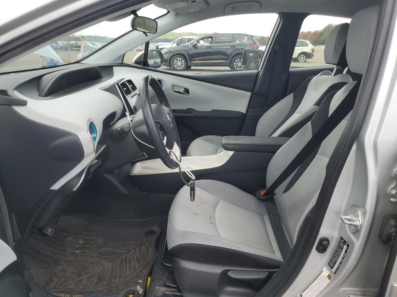 2018 Toyota Prius Prime - Image 7