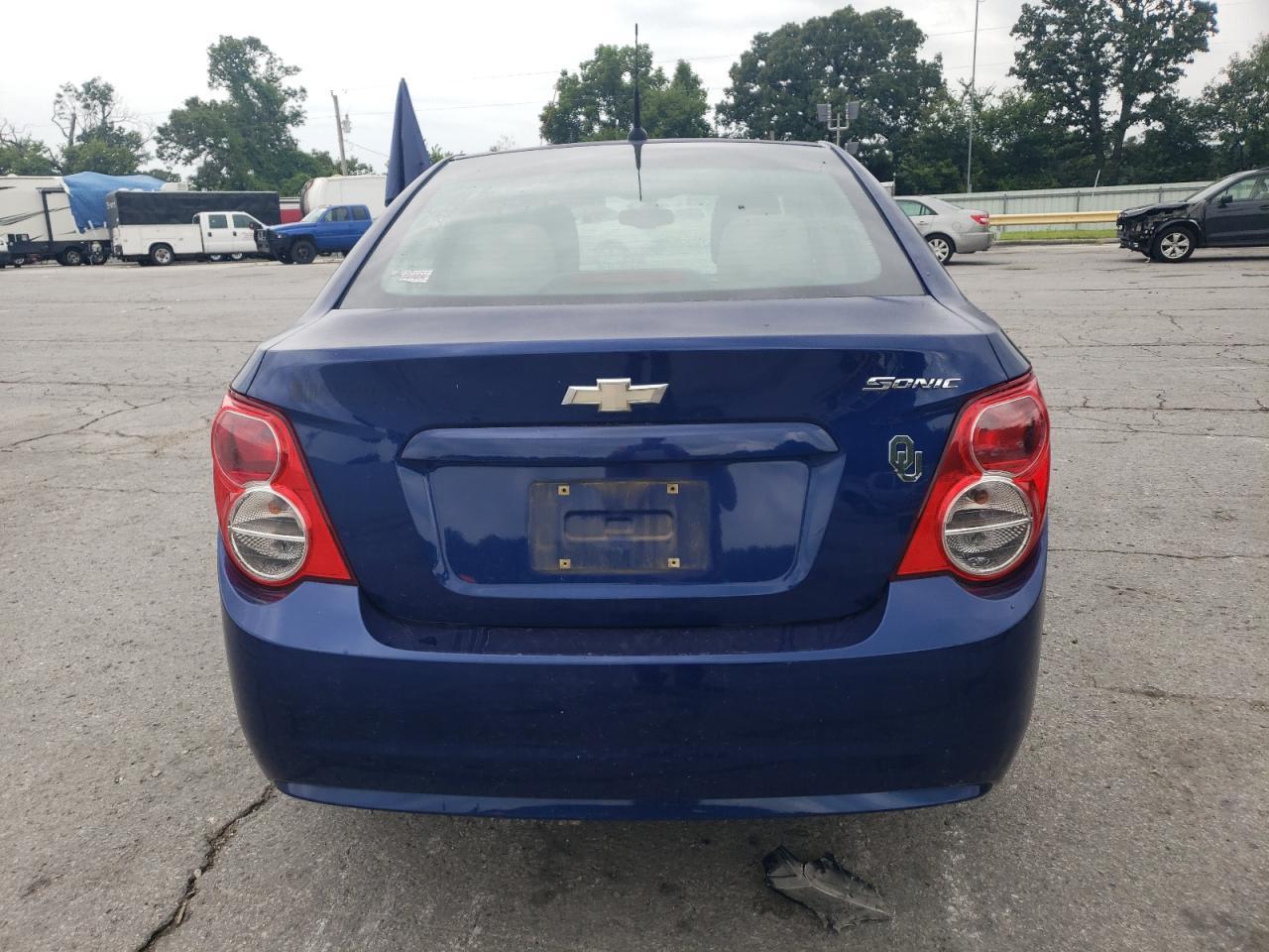 2014 Chevrolet Sonic Ls - Фото 6
