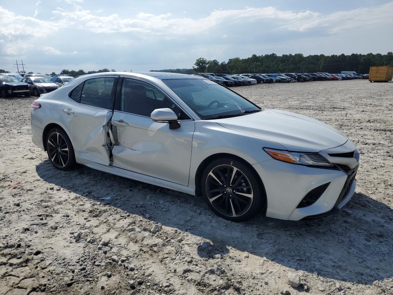 2020 Toyota Camry Trd - Фото 4