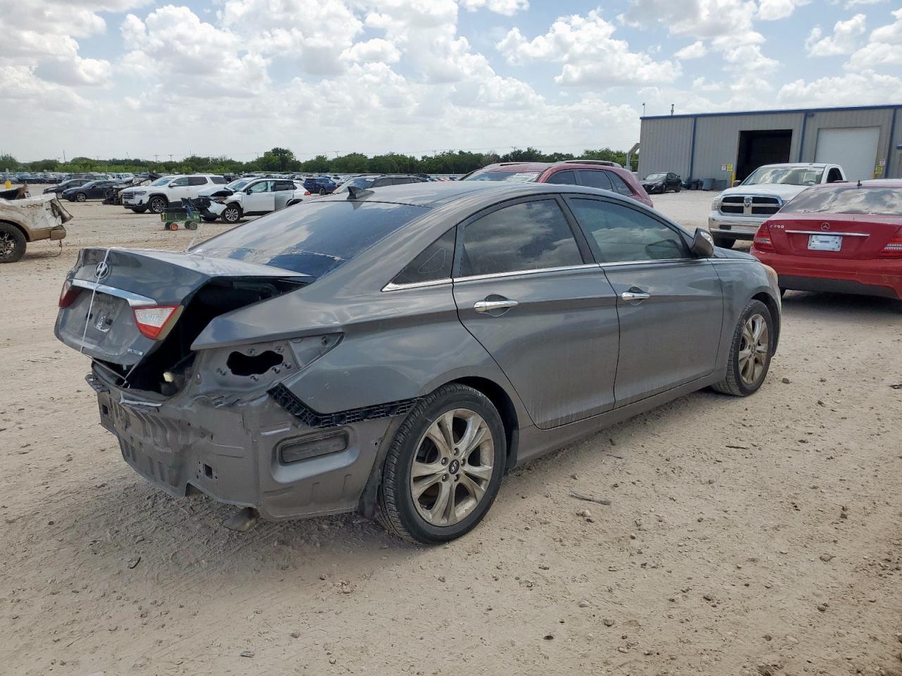 2013 Hyundai Sonata Se - Image 3