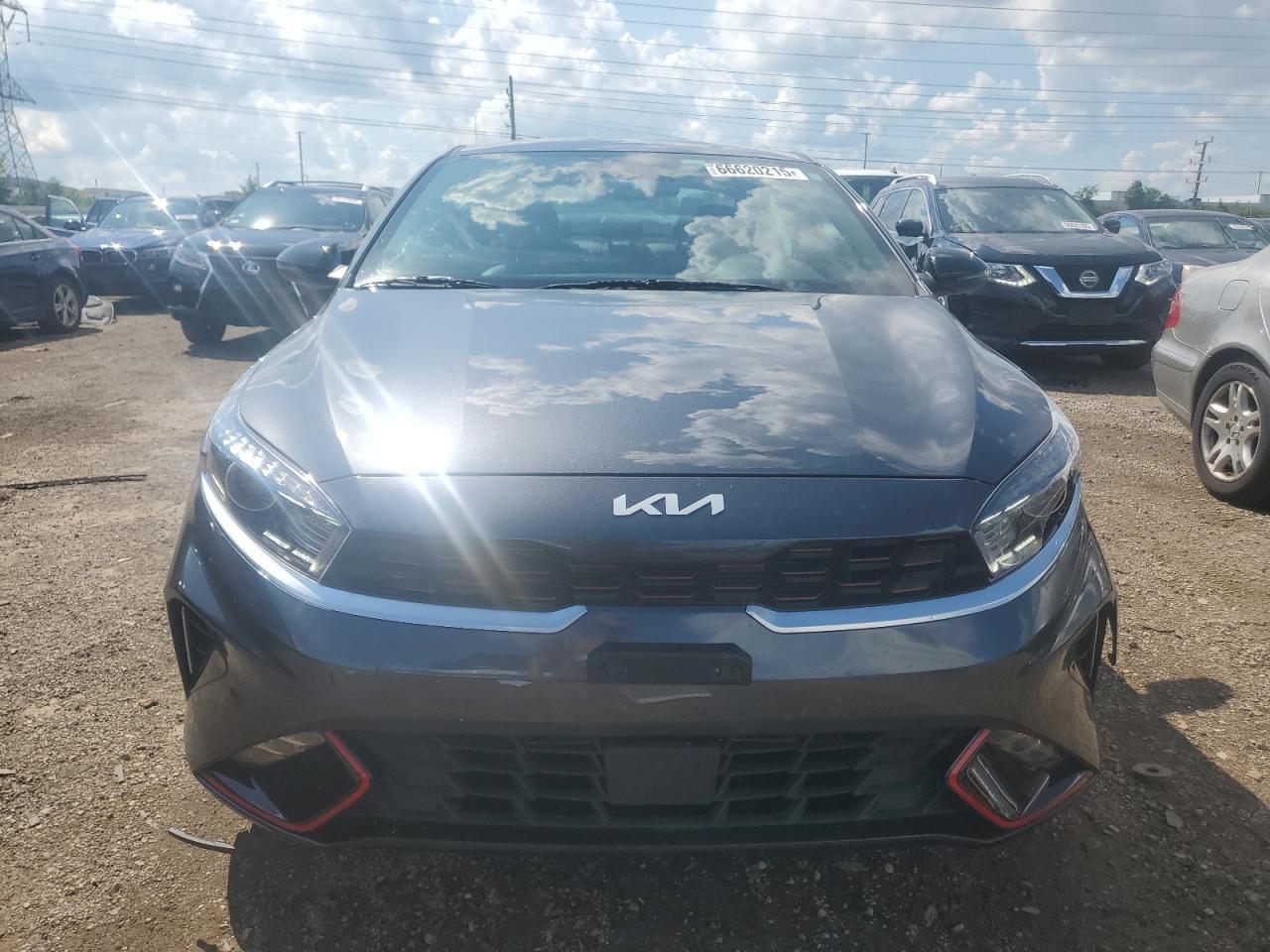 2024 Kia Forte Gt Line - Фото 5