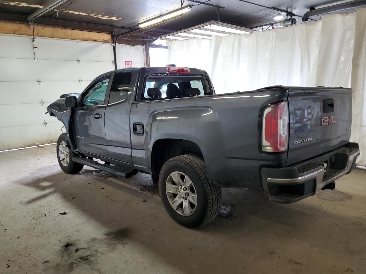 2016 GMC Canyon Sle - Image 2