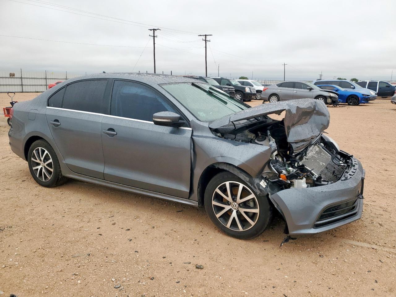 2018 Volkswagen Jetta Se - Image 4