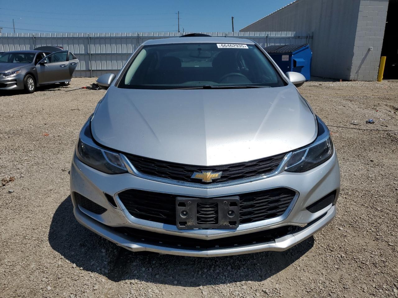 2018 Chevrolet Cruze Lt - Фото 5