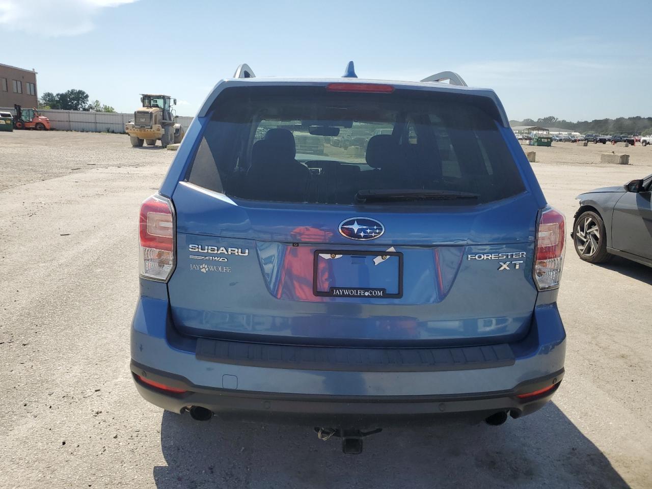 2017 Subaru Forester 2.0Xt Touring - Фото 6