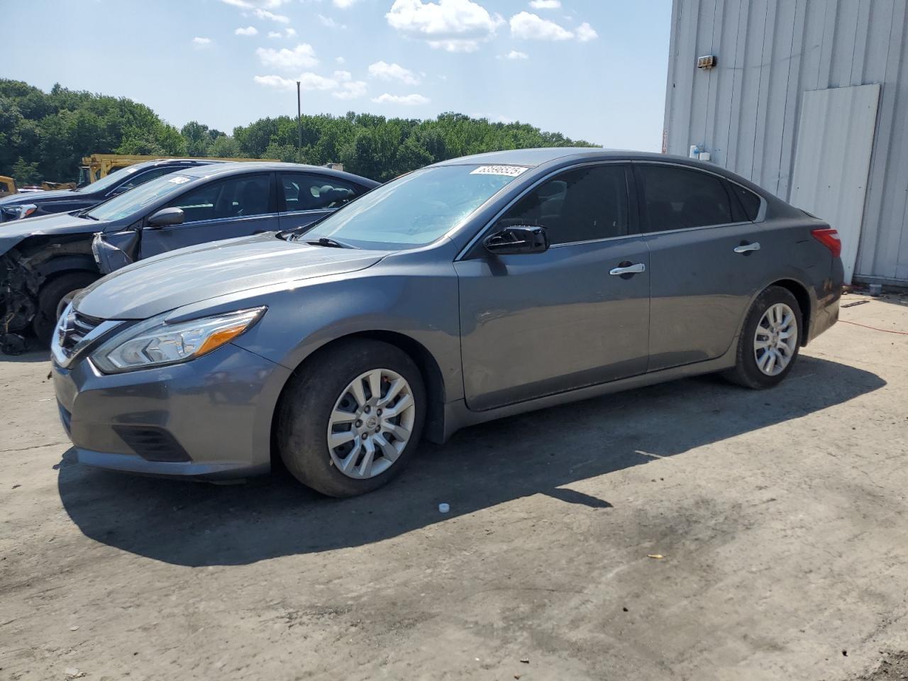 2017 Niss Altima 2.5