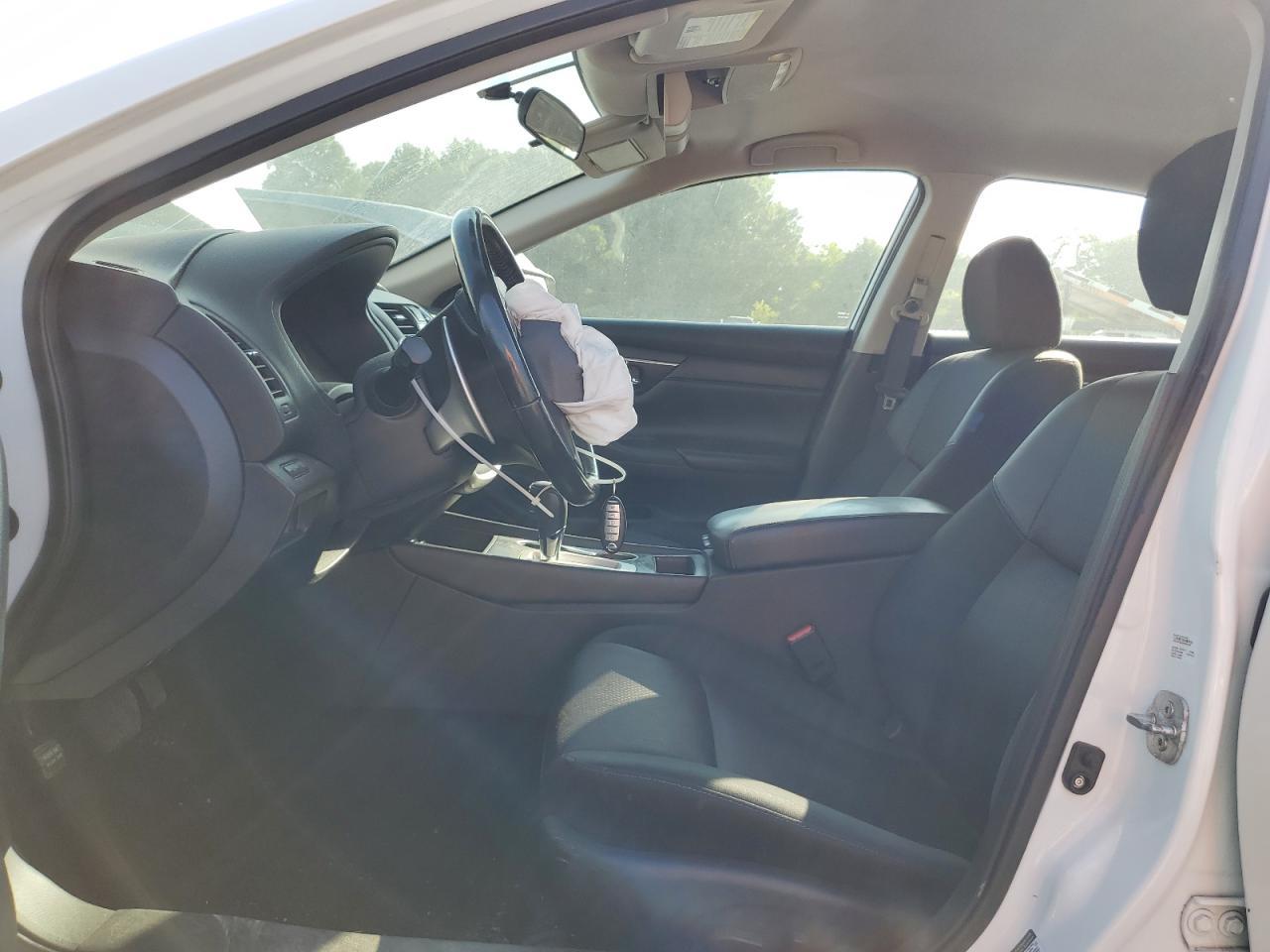 2016 Nissan Altima 2.5 - Фото 7