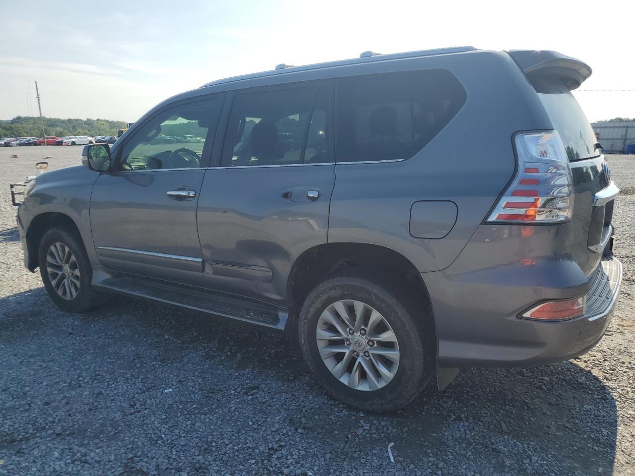 2017 Lexus Gx 460 - Фото 2