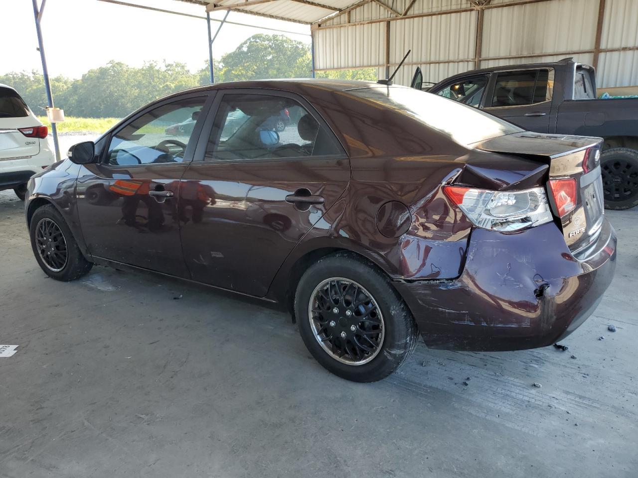 2010 Kia Forte Ex - Image 2