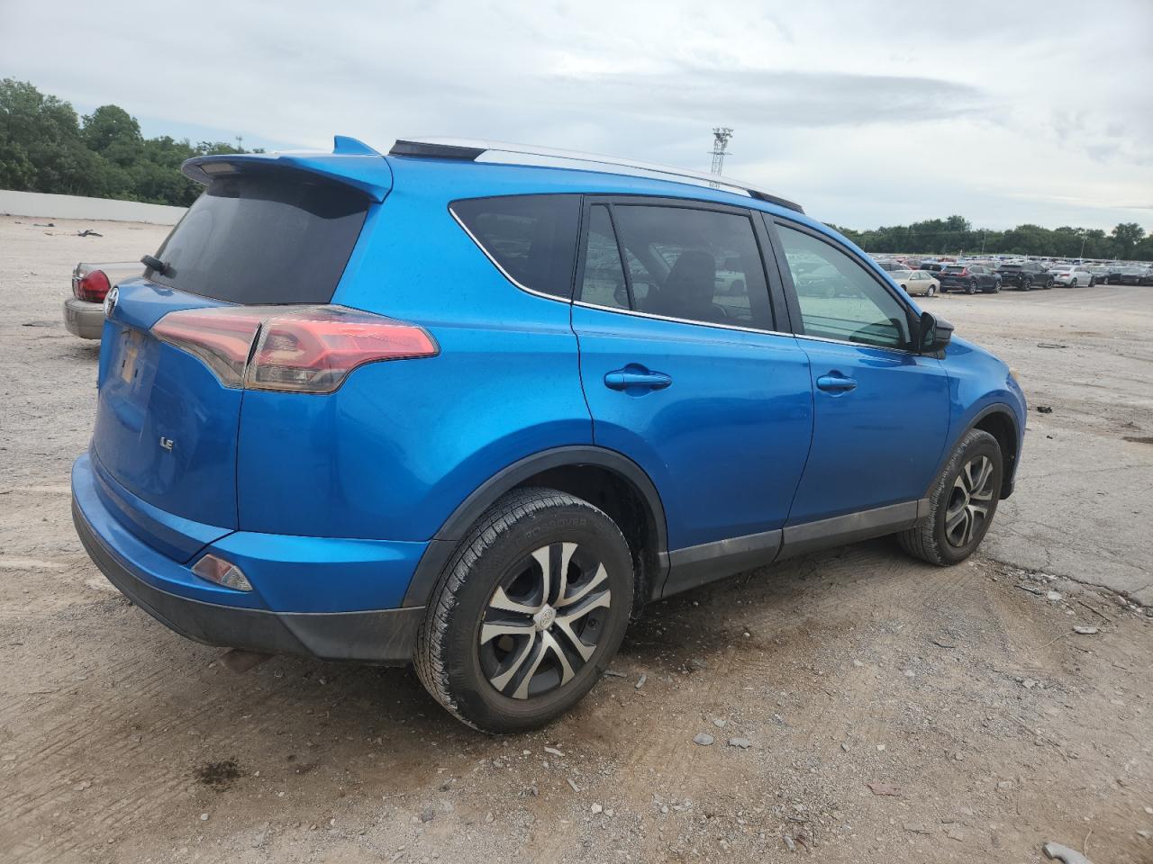 2016 Toyota Rav4 Le - Фото 3