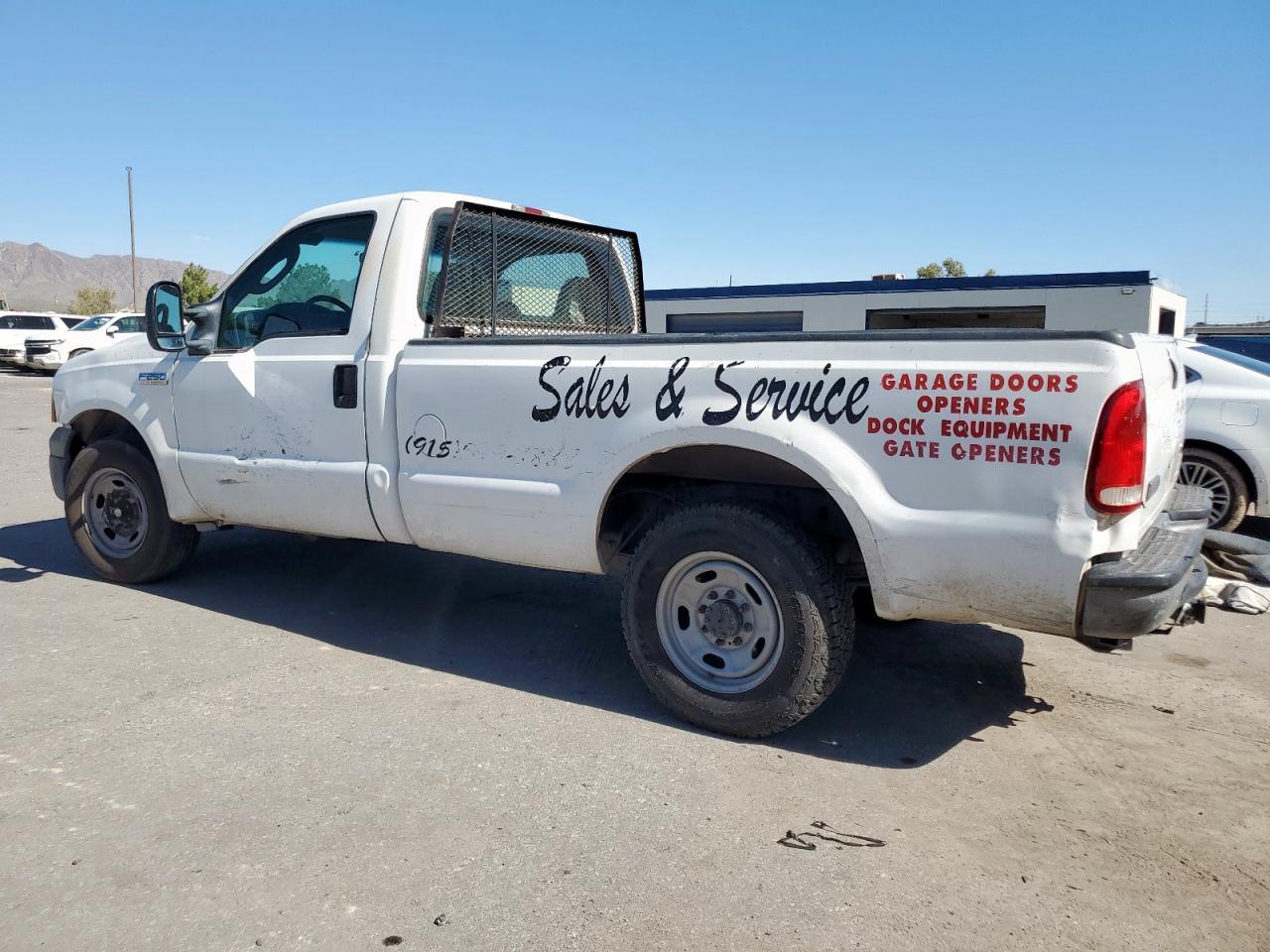 2005 Ford F250 Super Duty - Image 2