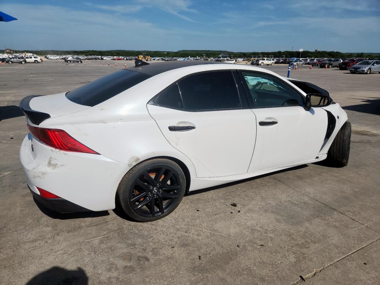 2019 Lexus Is 300 - Фото 3