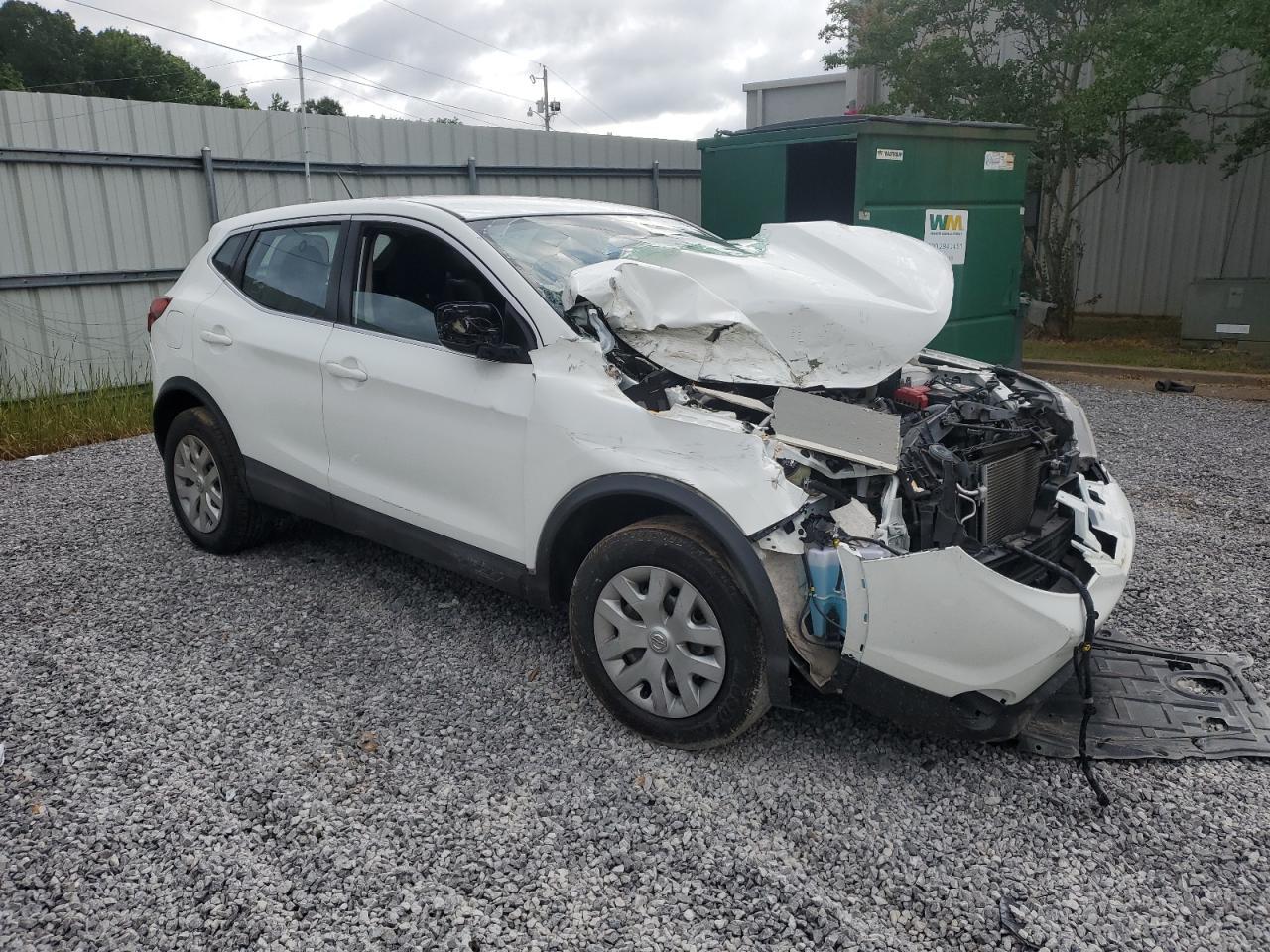 2019 Nissan Rogue Sport S - Фото 4
