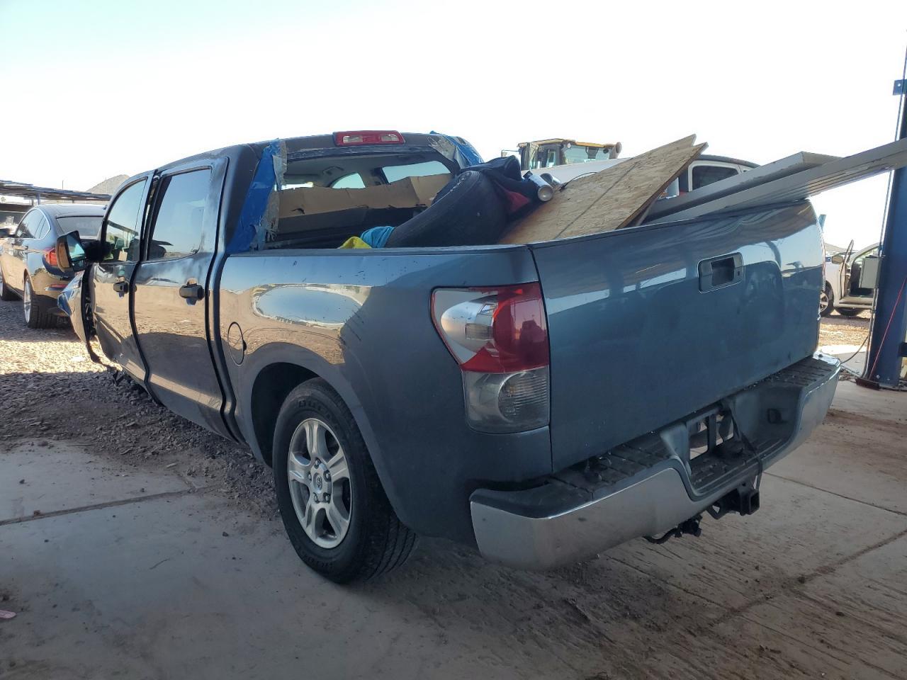2007 Toyota Tundra Crewmax Sr5 - Image 2