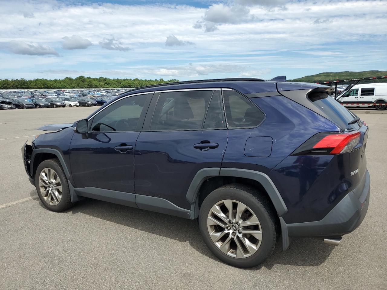 2019 Toyota Rav4 Xle Premium - Image 2