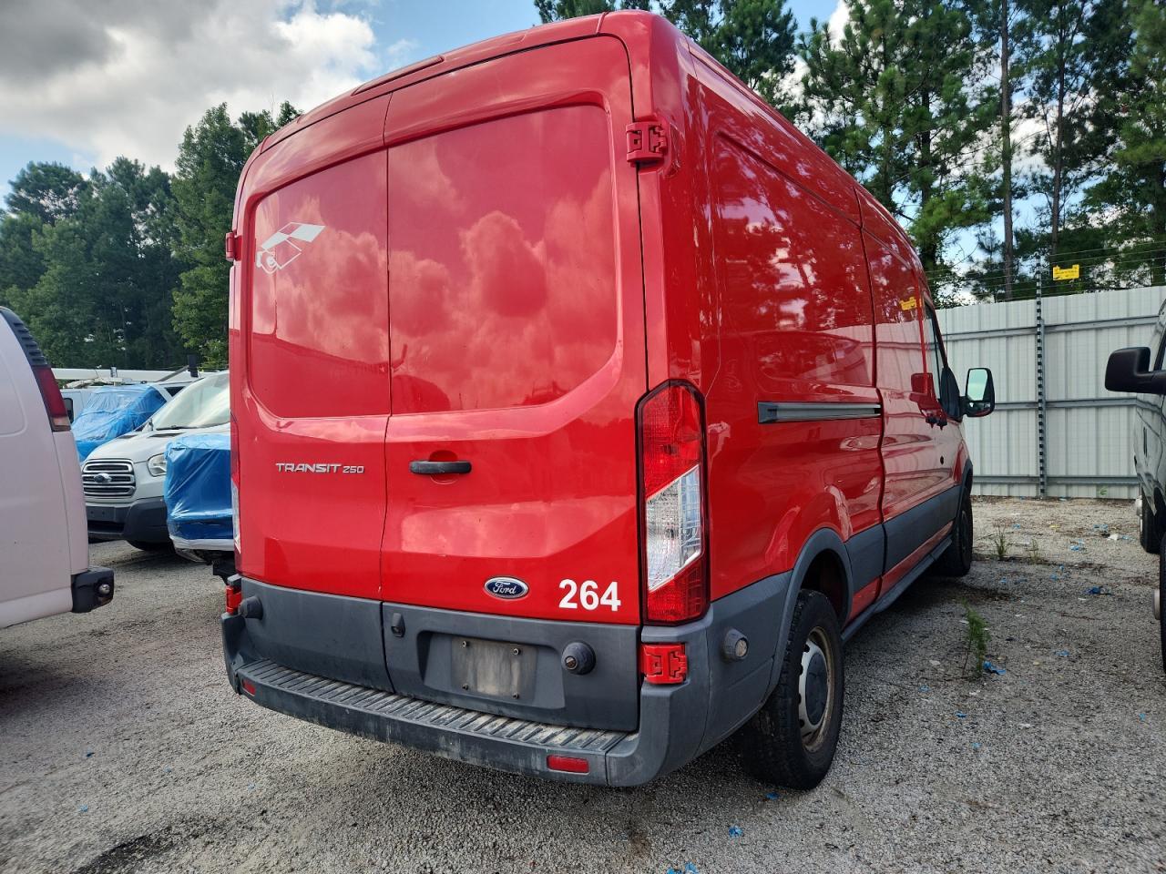 2016 Ford Transit T-250 - Фото 3