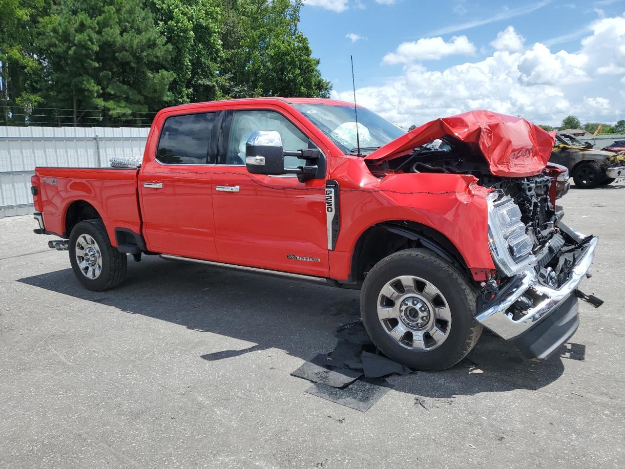 2024 Ford F250 Super Duty - Фото 4