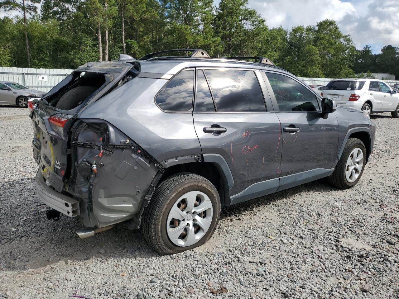 2019 Toyota Rav4 Le - Фото 3