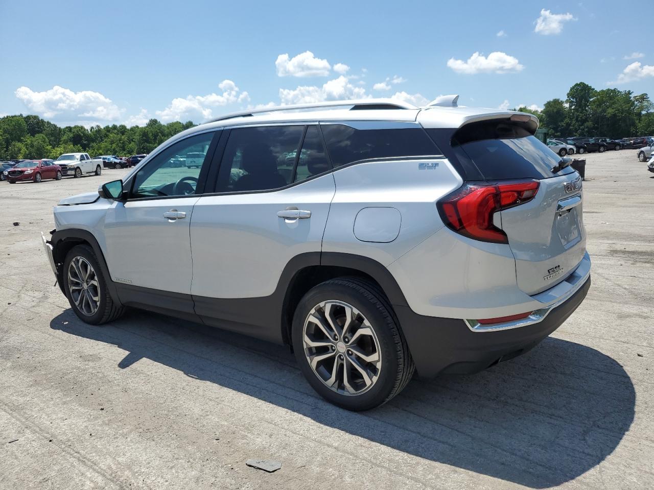 2019 GMC Terrain Slt - Фото 2