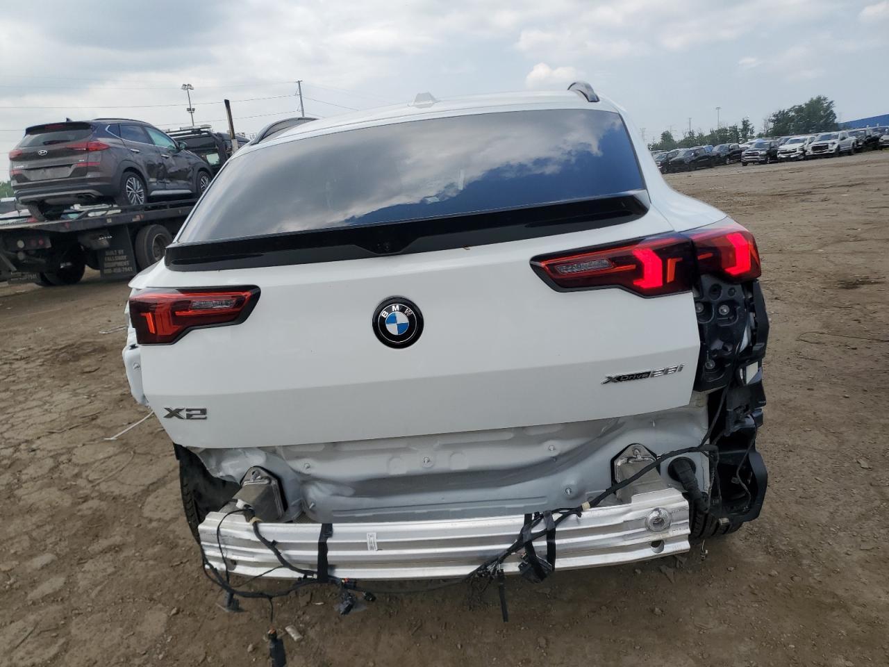 2025 BMW X2 xDrive28I - Image 6