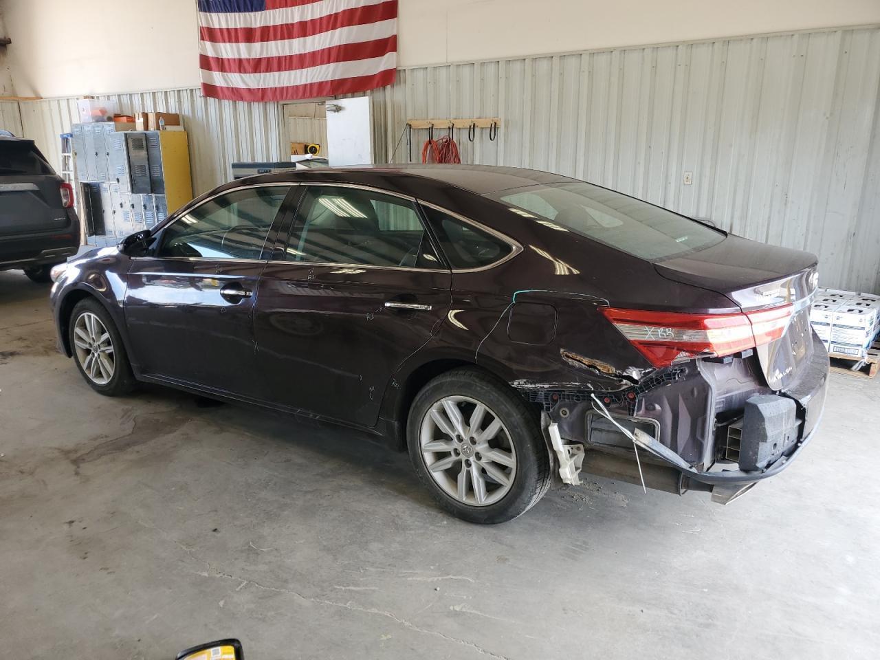 2013 Toyota Avalon Base - Фото 2