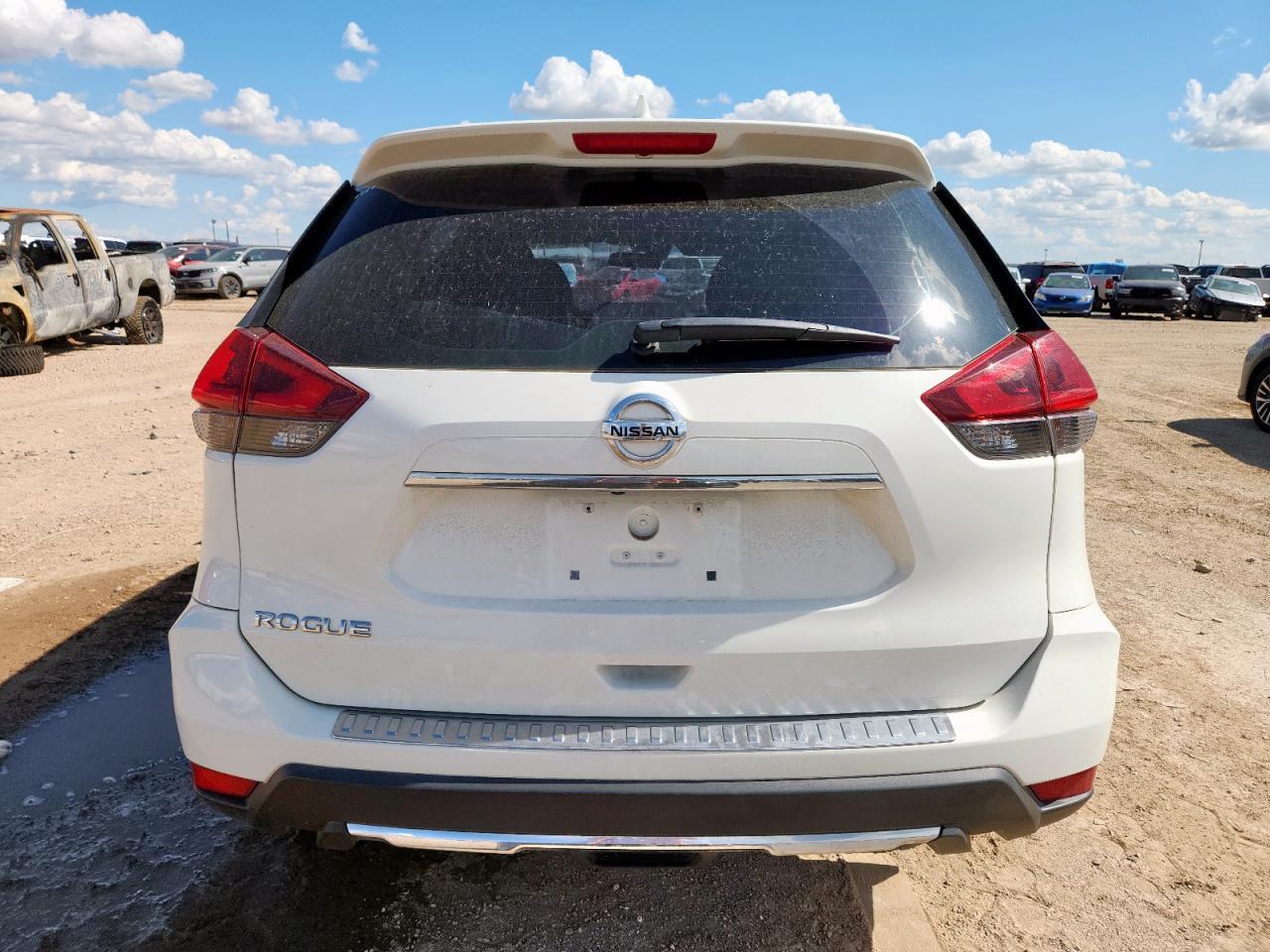 2020 Nissan Rogue S - Image 6