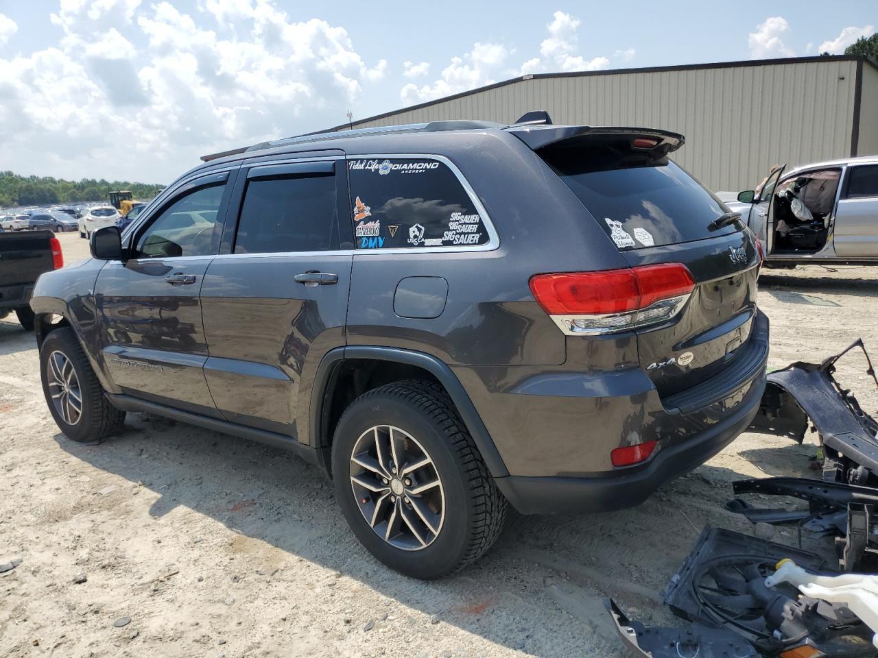 2018 Jeep Grand Cherokee Laredo - Фото 2