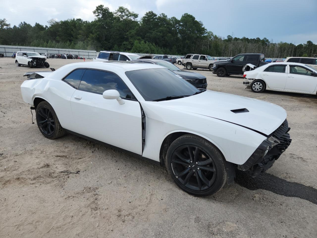2018 Dodge Challenger Sxt - Image 4