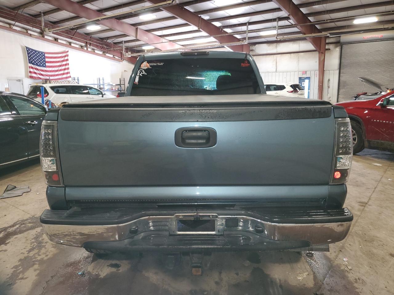 2006 Chevrolet Silverado K2500 Heavy Duty - Фото 6