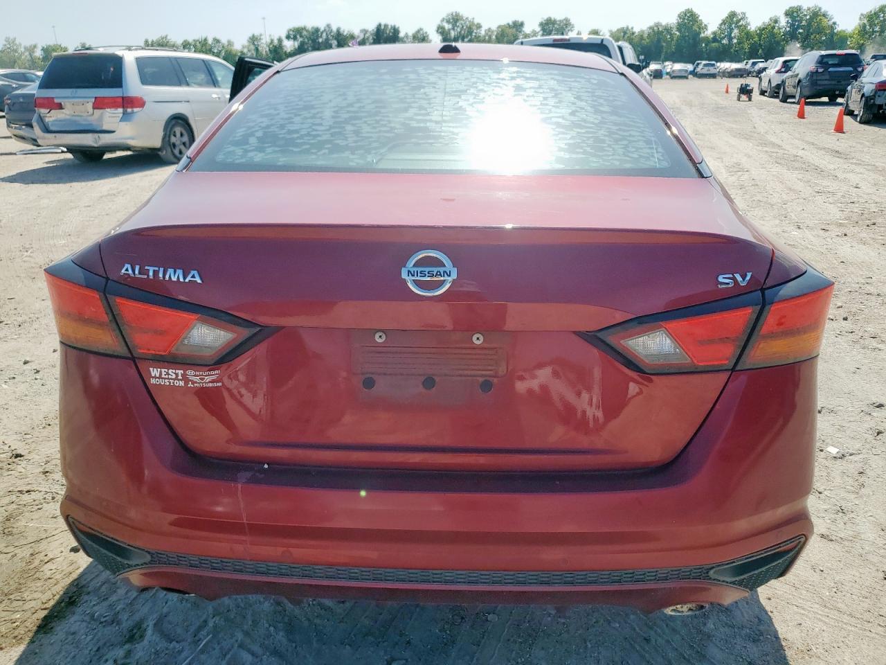 2019 Nissan Altima Sv - Image 6