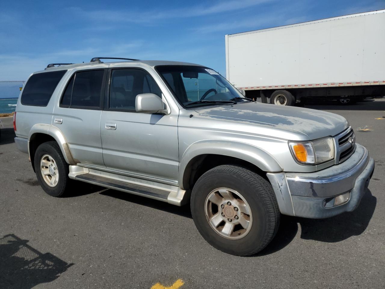 2000 Toyota 4Runner Sr5 - Image 4