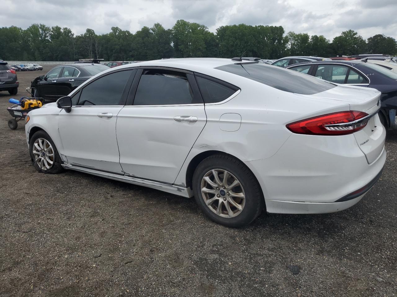 2018 Ford Fusion S - Image 2