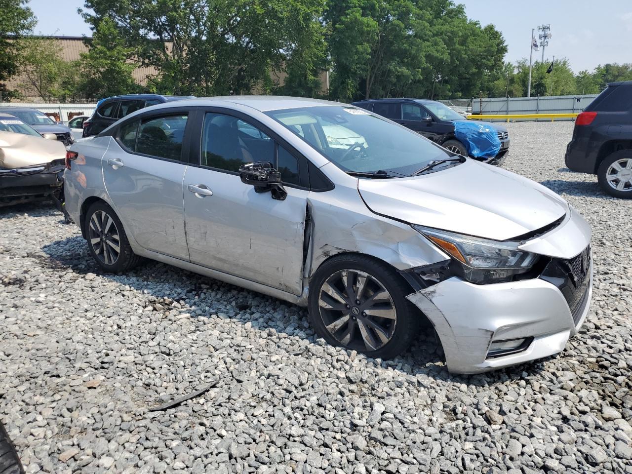 2020 Nissan Versa Sr - Фото 4