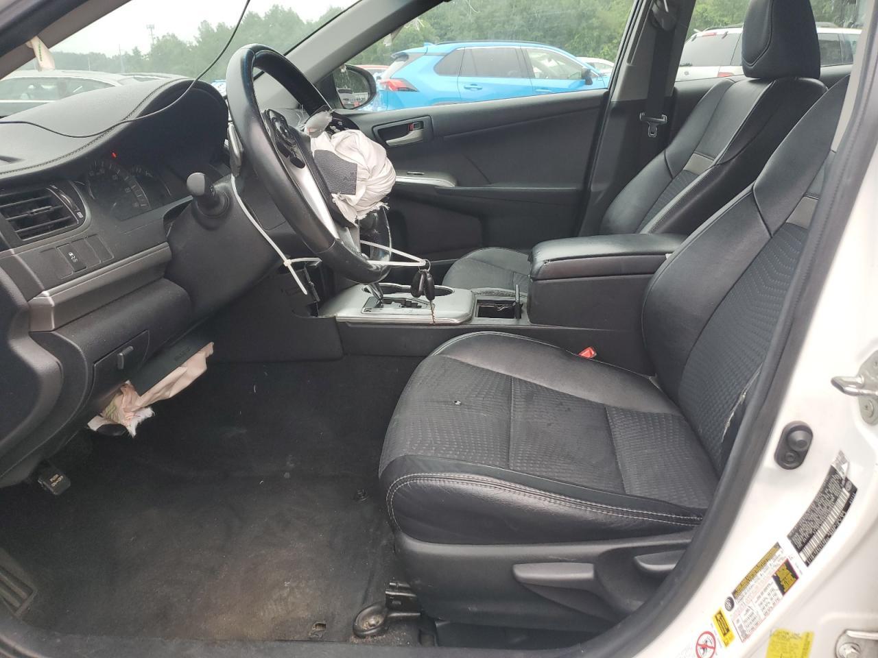 2012 Toyota Camry Base - Фото 7