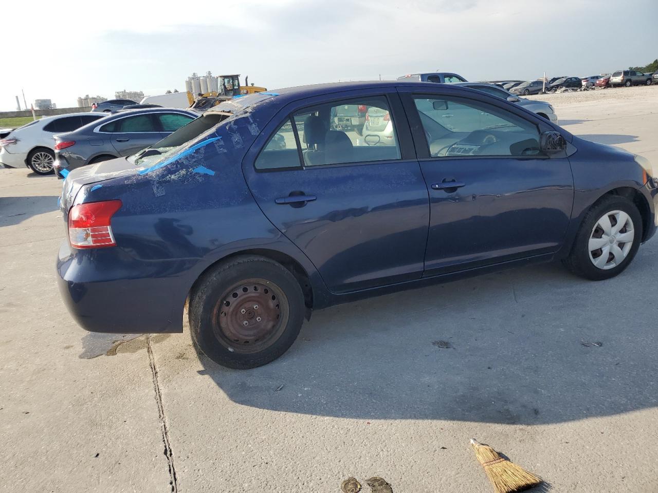 2007 Toyota Yaris - Image 3