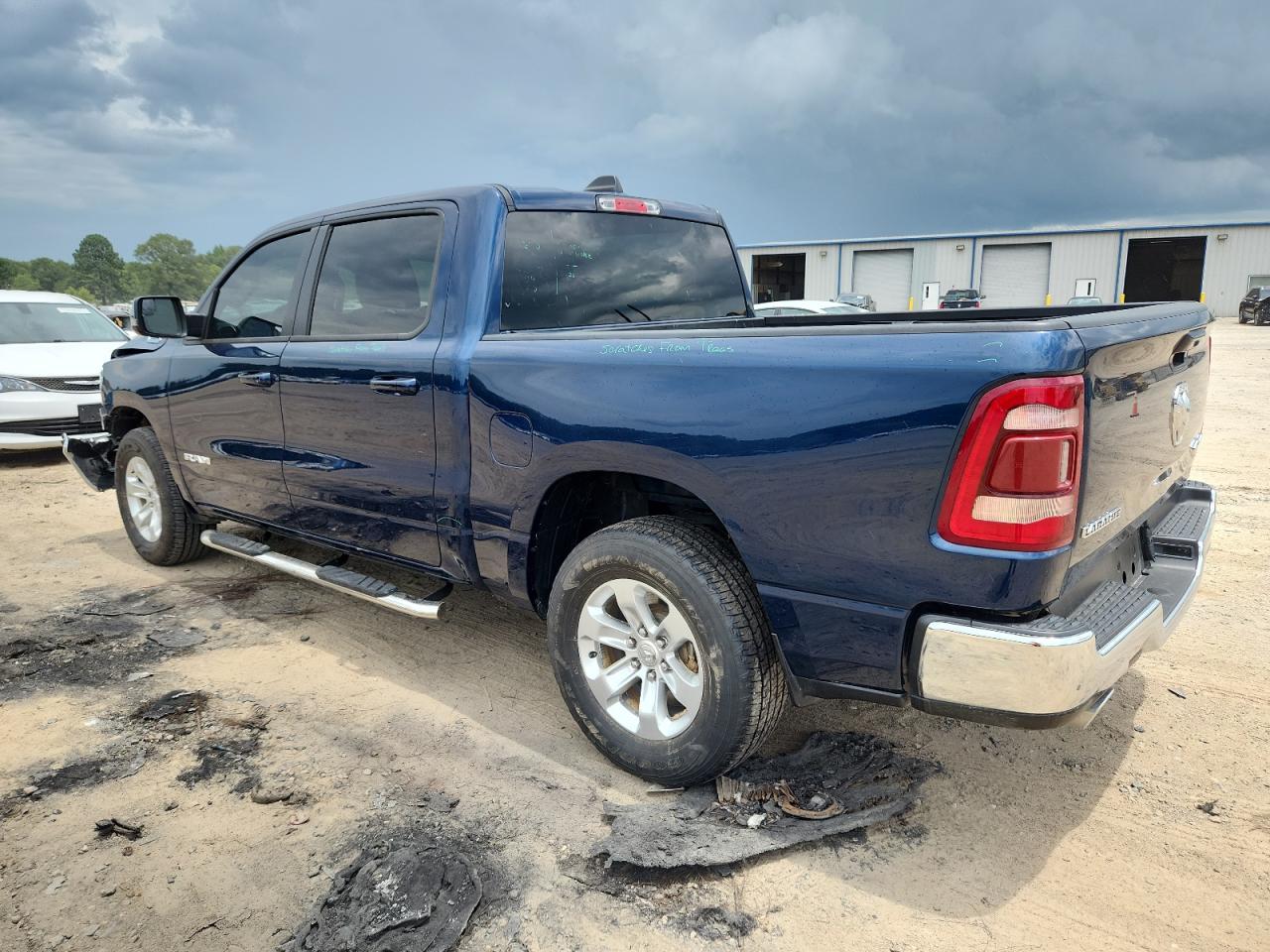 2024 Ram 1500 Laramie - Фото 2