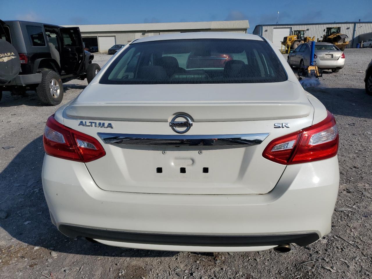 2016 Nissan Altima 2.5 - Фото 6