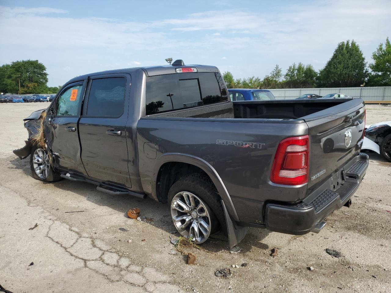 2021 Ram 1500 Laramie - Фото 2